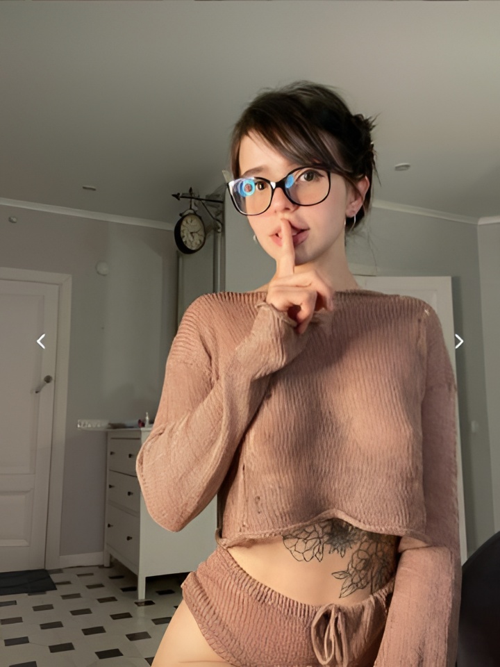 Азалия привлекательная девушка из Ульяновска цена от 2500 руб