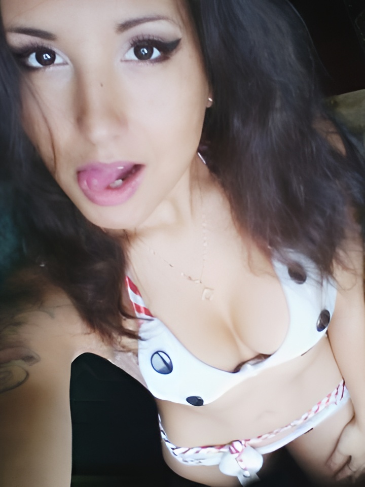 Фаина привлекательная девушка из Ульяновска цена от 2500 руб